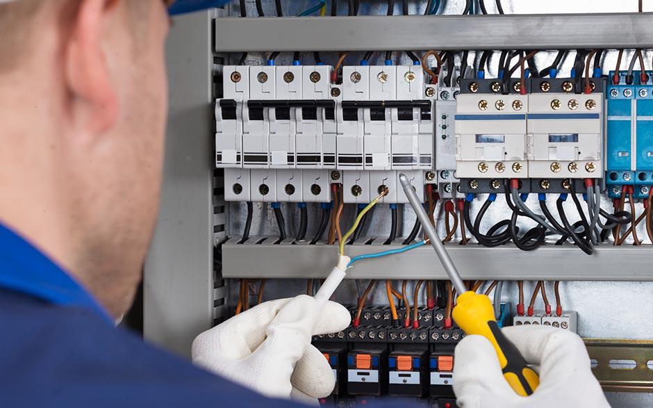 électricien de maintenance Champs-sur-Marne